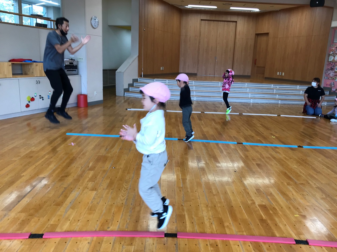 リズムジャンプ